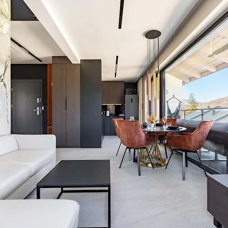 Ostoja Beskidy 9e 2 Apartment *